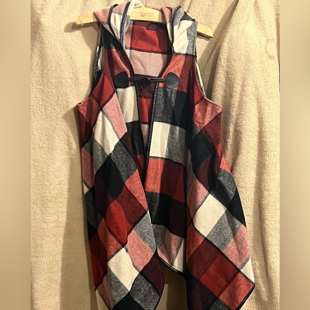 Wool buffalo check, hooded cape